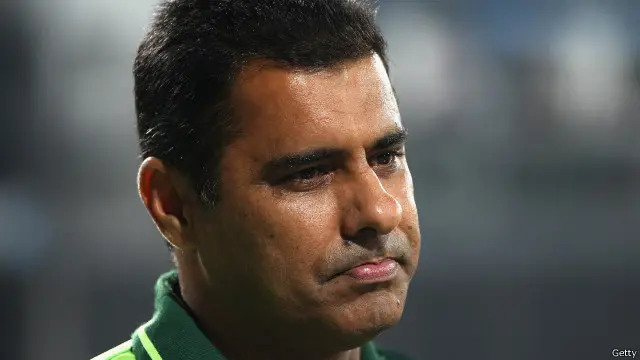 وقار یونس منگل کے روز لاہور میں پریس کانفرنس بھی کرنے والے ہیں