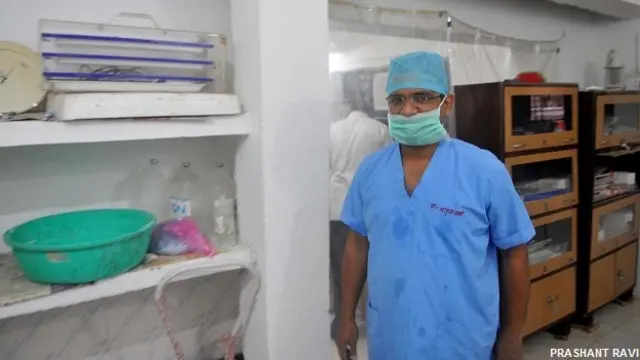 आस्था अस्पताल, डॉक्टर अतुल वर्मा, डॉक्टर जयश्री शेखर