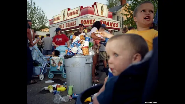 A mostra com as fotos do Syngenta Photography Award 2015: Scarcity-Waste (Prêmio de Fotografia da Syngenta 2015: Escassez-Desperdício) pode ser vista em Londres dos dias 11 de março até 10 de abril. A imagem acima foi registrada pela fotógrafa Susana Raab.