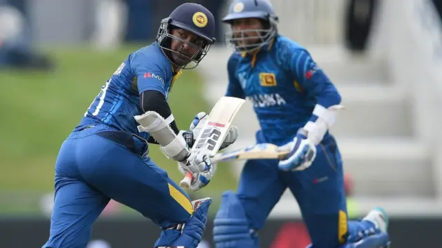 سری لنکا کے ٹاپ آرڈر کے بلے باز عمدہ فارم میں ہیں مگر اس میچ میں قابلِ ذکر کارکردگی نہ دکھا سکے