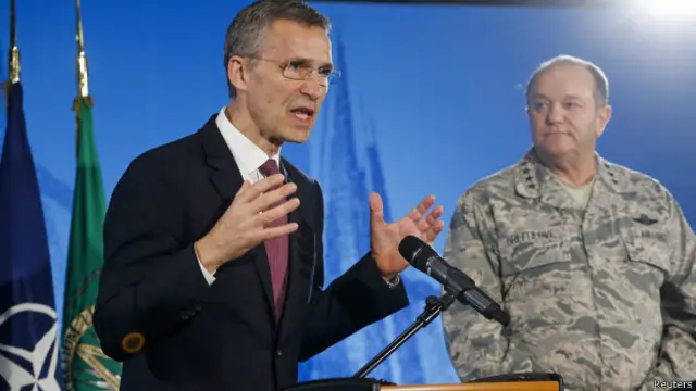 El secretario general de la OTAN, Jens Stoltenberg, pide a Rusia qque respete los acuerdos de Ucrania.