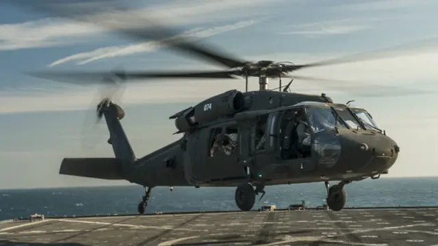 美國國防部官員還說,這次行動使用了UH-60黑鷹直升機。(資料圖片)