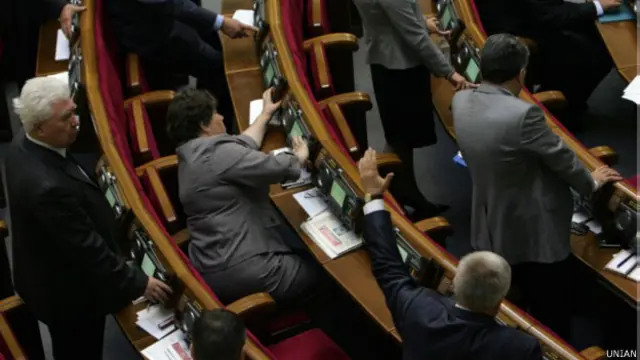 Кнопкодавство