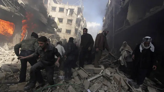 أكد المعلمي مشاركة بلاده في المحادثات المقبلة حول سوريا المقررة مبدئيا اعتبارا من 25 كانون الثاني/يناير في جنيف برعاية الامم المتحدة".