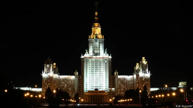 Главное здание МГУ