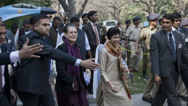 सोनिया गांधी