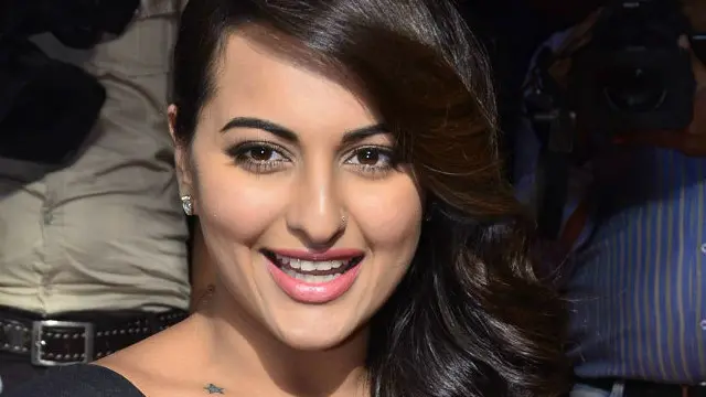 سوناکشی سنہا