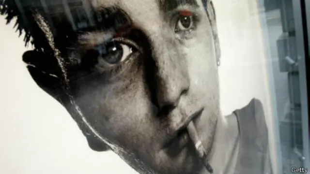 Постер фильма "На игле"