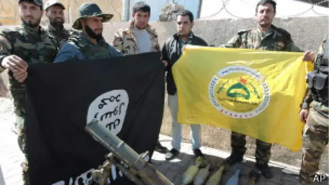 အစိုးရတပ်တွေက မြို့တွင်းက IS တွေကို အဘက်ဘက်က ဝိုင်းထားမိ