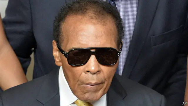 محمد علی نیز حمایت خود را از آزادی جیسون رضاییان اعلام کرده است