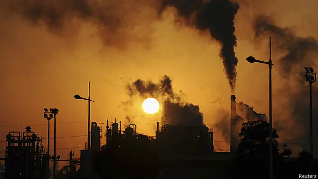 कार्बन उत्सर्जन