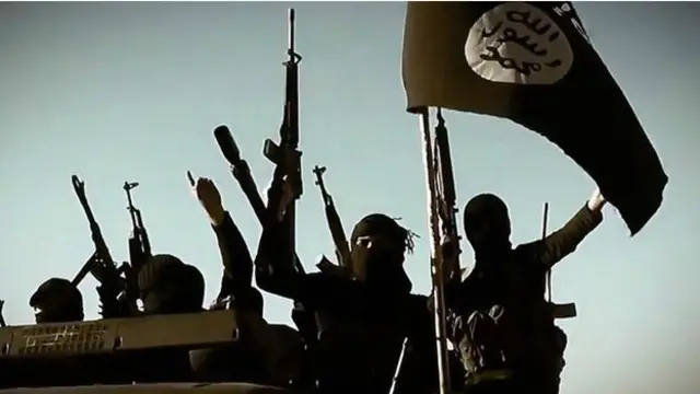 مقاتلون في تنظيم الدولة الاسلامية