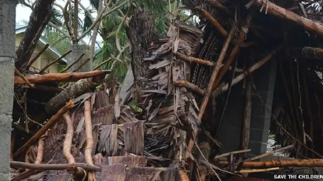 يقضي الكثير من السكان ليلة ثانية في ملاجئ الطوارئ