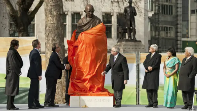 गांधी प्रतिमा, लंदन