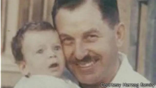 حییم هرتزوگ و اسحاق