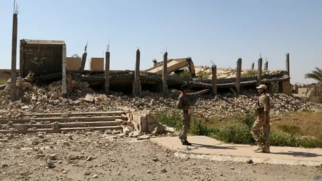 Qabrigii Saddam Xuseen