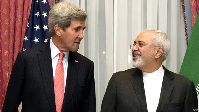 Ông Kerry và người tương nhiệm phía Iran, Mohammad Javad Zarif ở Lausanne