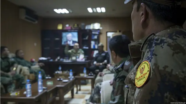 عملیات نظامی در اطراف کرکوک و در روستای وحده که یکی از مهمترین قرارگاههای گروه موسوم به حکومت اسلامی (داعش) بر سر مسیر کرکوک به بغداد است، صبح روز دوشنبه آغاز شد. عکس ها از کرمانج هوشیار