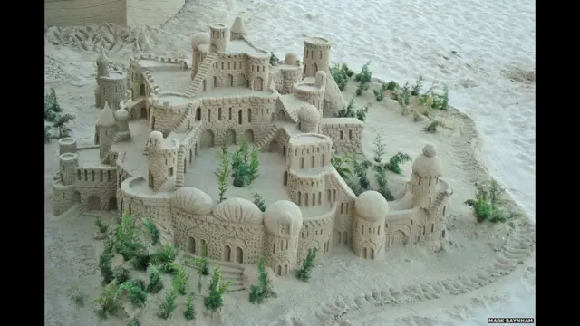 ریت کا قلعہ