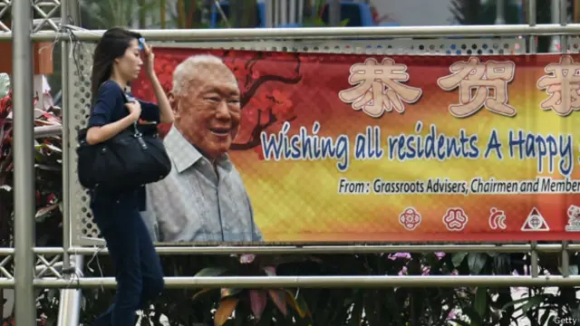 李光耀一直受到众多新加坡人爱戴