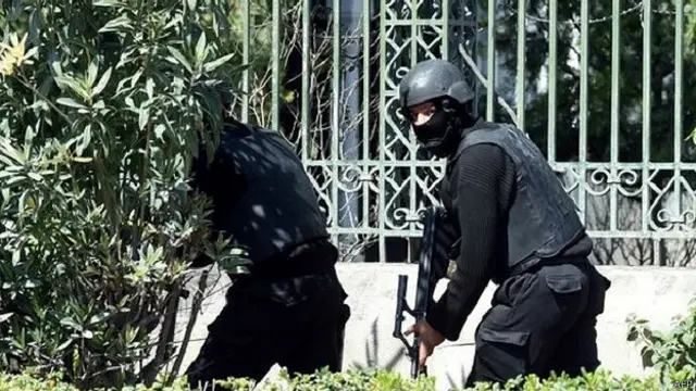 चरमपंथी हमलावर