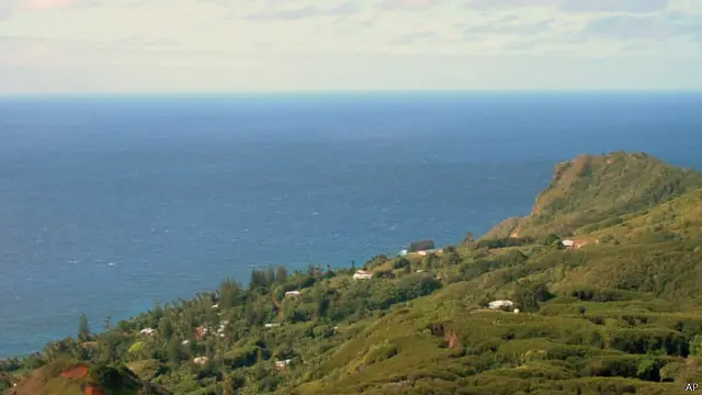 Cagar maritim di Pulau Pitcairn ini akan jadi yang terbesar di dunia dengan luas 834.000 kilometer persegi.