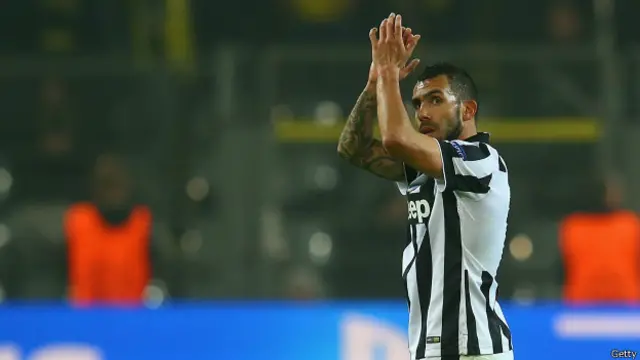 Saat memperkuat Argentina melawan Kolombia, Tevez dipastikan hijrah dari Juventus ke klub lamanya, Boca Juniors.