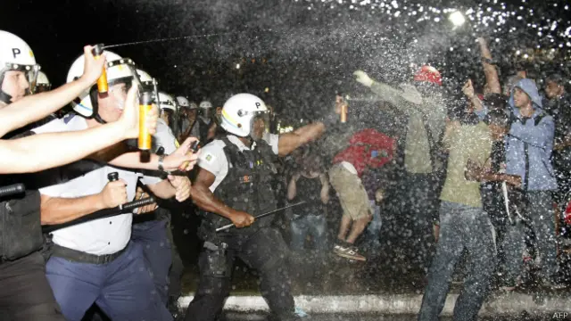 Protesto em Brasília em junho de 2013 | Foto: AFP