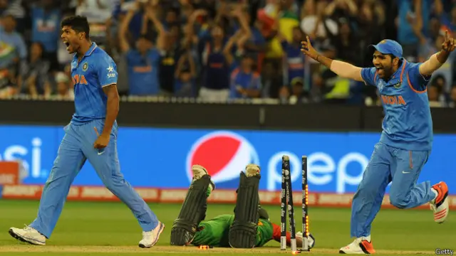 उमेश यादव और रोहित शर्मा