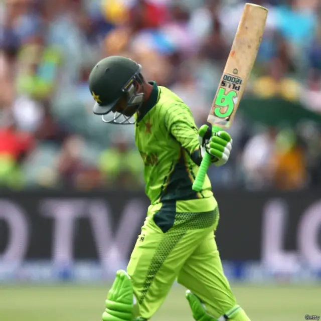 حارث سہیل نے 41 رنز کی اننگز کھیلی لیکن جب ٹیم کو ان کی وکٹ پر ضرورت تھی تو وہ پویلین لوٹ گئے