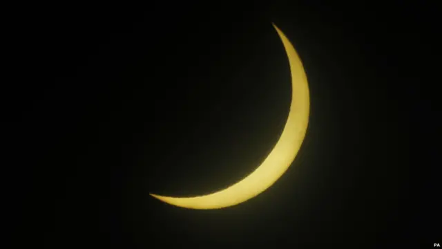 اگلا سورج گرہن آئندہ سال میں نو مارچ کو مشرقی ایشیا میں واقع ہو گا۔