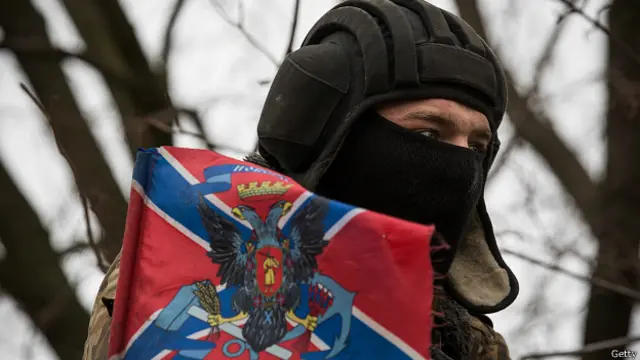 Пророссийский ополченец в Донбассе