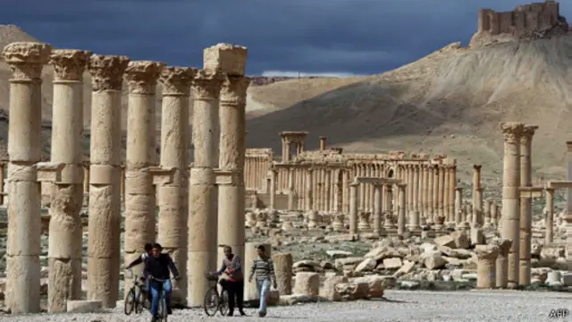 Suriah merupakan salah-satu negara yang memiliki kekayaan peninggalan bersejarah.