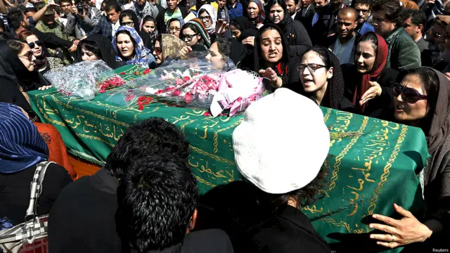 حکومت نے اس واقعے پر کارروائی کرتے ہوئے کچھ لوگوں کو گرفتار بھی کر لیا ہے۔