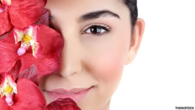 El rostro de una mujer bonita