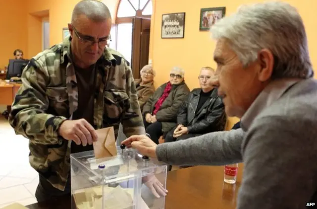 На избирательном участке