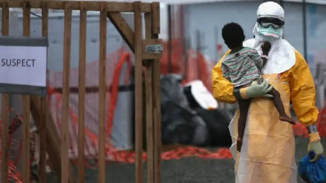 فيروس إيبولا أودى بحياة أكثر من عشرة آلاف شخص خلال الـ12 شهرا الماضية