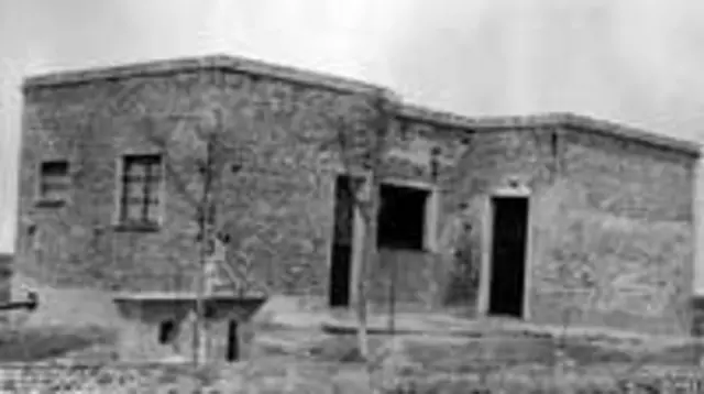 阿道夫·艾希曼（Adolf Eichmann）在這座房屋中被以色列特工綁架