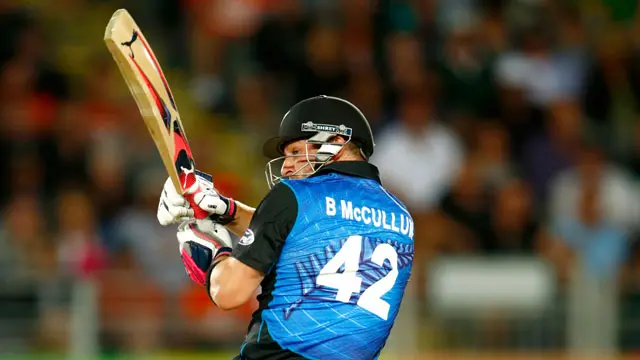 نیوزی لینڈ کے کپتان نے انتہائی طوفانی انداز میں بیٹنگ کرتے ہوئے جنوبی افریقی بولروں کے چھکے چھڑا دیے