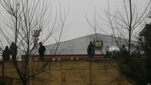 فرخنده د تېرې پنجشنبې په ورځ (کب ۲۸) د کابل ښار شاه دو شمشیره جومات ته څېرمه د قهرېدلو سړو له خوا په وهلو وهلو ووژل شوه او بیا یې مړي ته اور واچول شو.