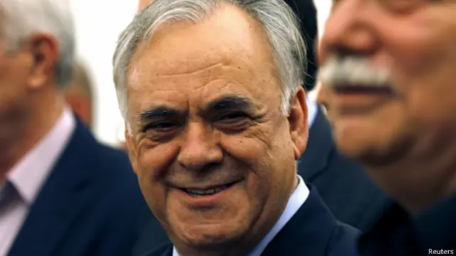 希腊副总理德拉加萨吉斯将率领代表团对中国进行为期四天的访问。