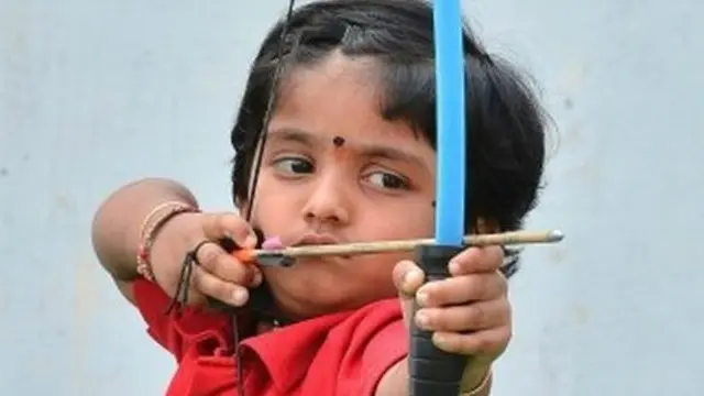 Juda yosh gozal jinsiy aloqa