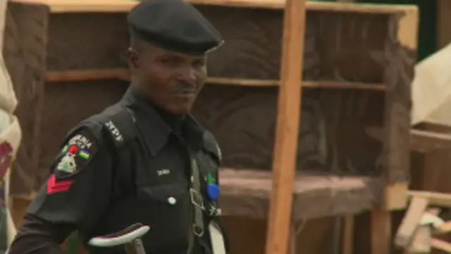 'Yan sanda na bincike kan wadanda suka kona tsohuwa a  Kebbi