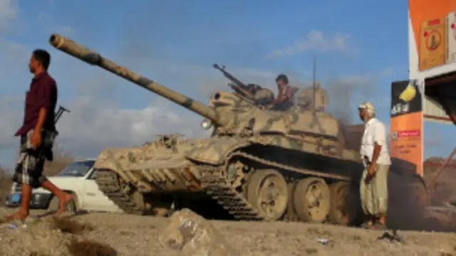 सऊदी अरब का कहना है कि वह यमन की वैध सरकार की रक्षा के लिए हमला कर रहा है.