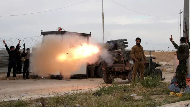 تسعى الحكومة العراقية لاستعادة السيطرة على تكريت من تنظيم "الدولة الإسلامية".