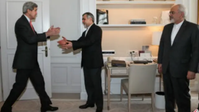 عکس های مراسم ترحیم مادر حسن روحانی، تنها تصاویر خبرسازی نبوده که پس از درگذشت متوفی منتشر شده است