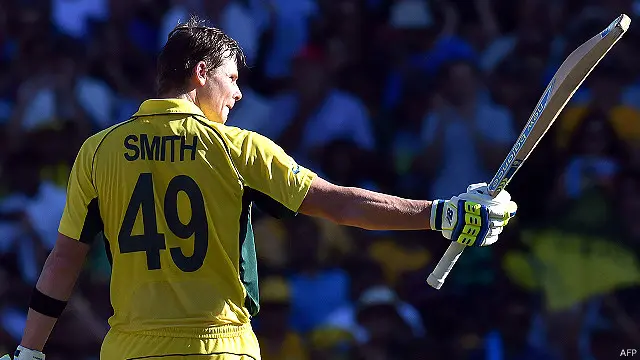 سمتھ نے 95 گیندوں پر 105 رنز بنائے