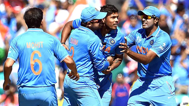 بھارتی فاسٹ بولر مہنگے ثابت ہوئے: محمد شامي نے 68، امیش یادو نے 72 اور موہت شرمانے 75 رنز دیے