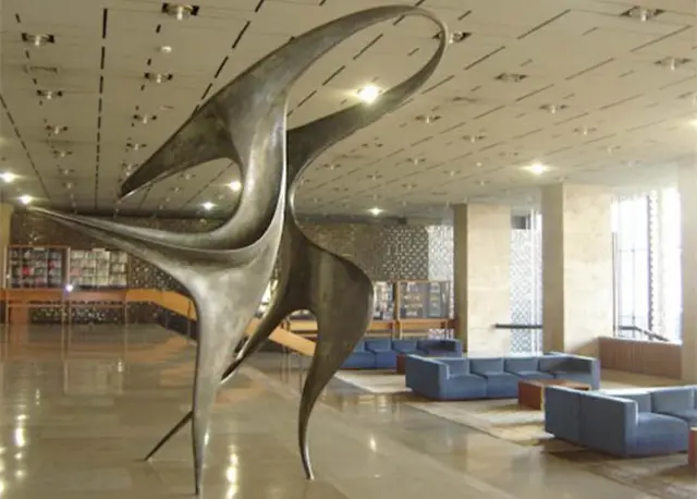 Binanın olduğu gibi korunarak yenilenmesi ve güçlendirilmesi için ilgili tüm taraflar arasında 2009'da bir protokol imzalandı.