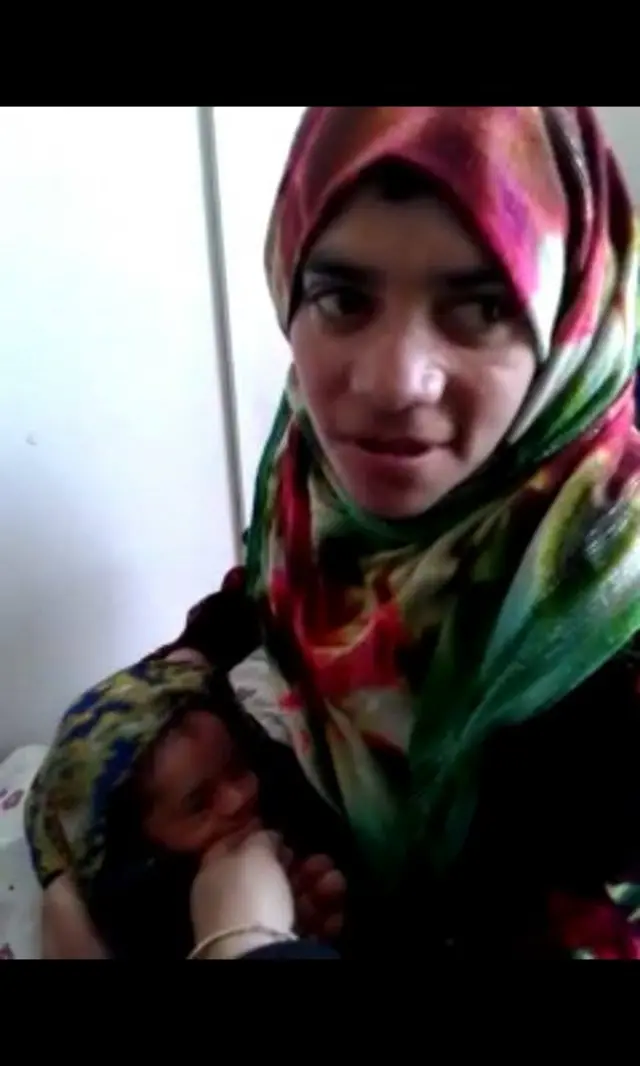 د کمکۍ فرخندې مور یوازې همدا وايي، چې دا کار یې د 'کابل لپاره' کړی.